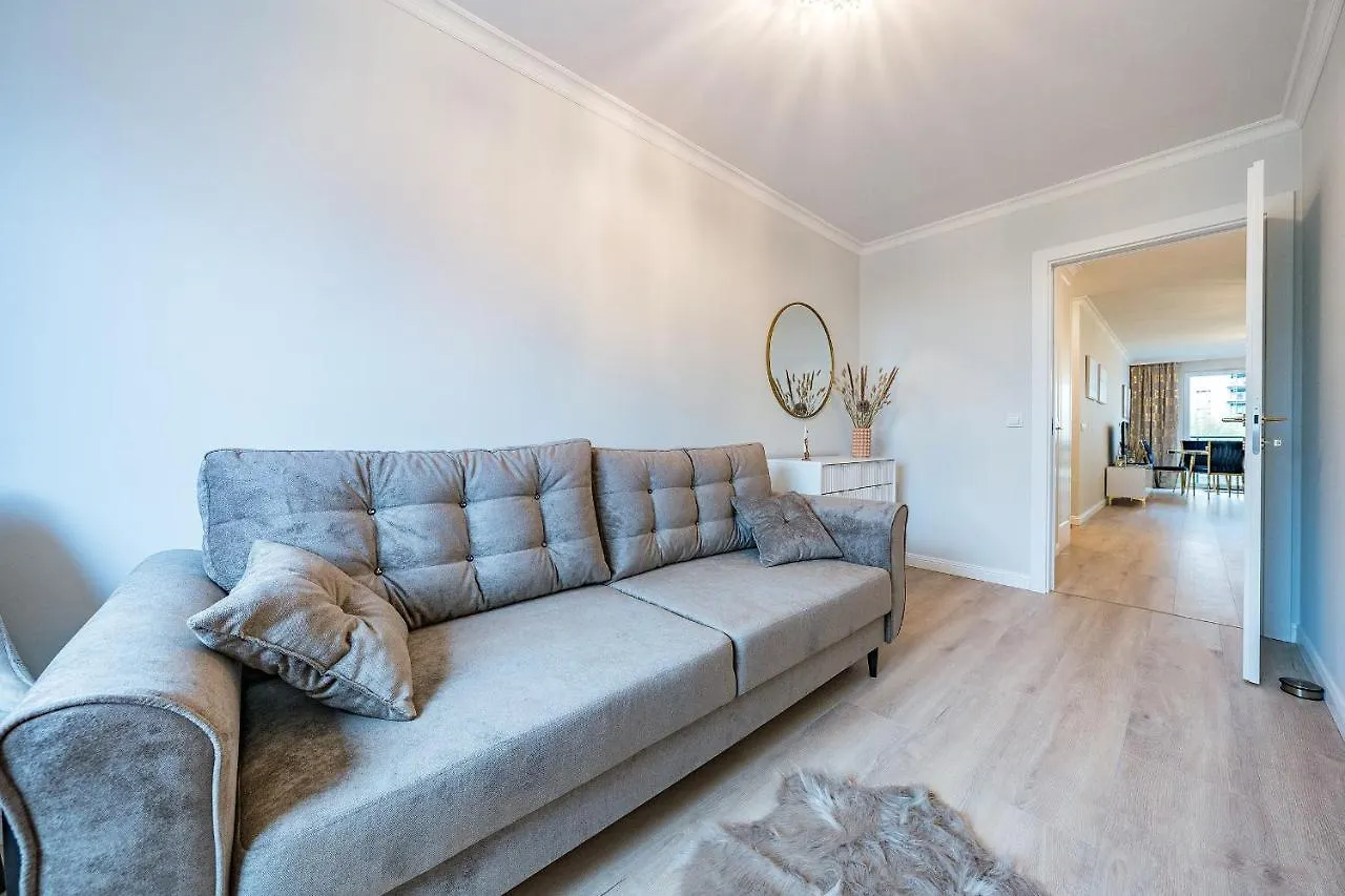 Apartament Nowa Letnica, Osiedle Latarnikow Gdansk Apartment