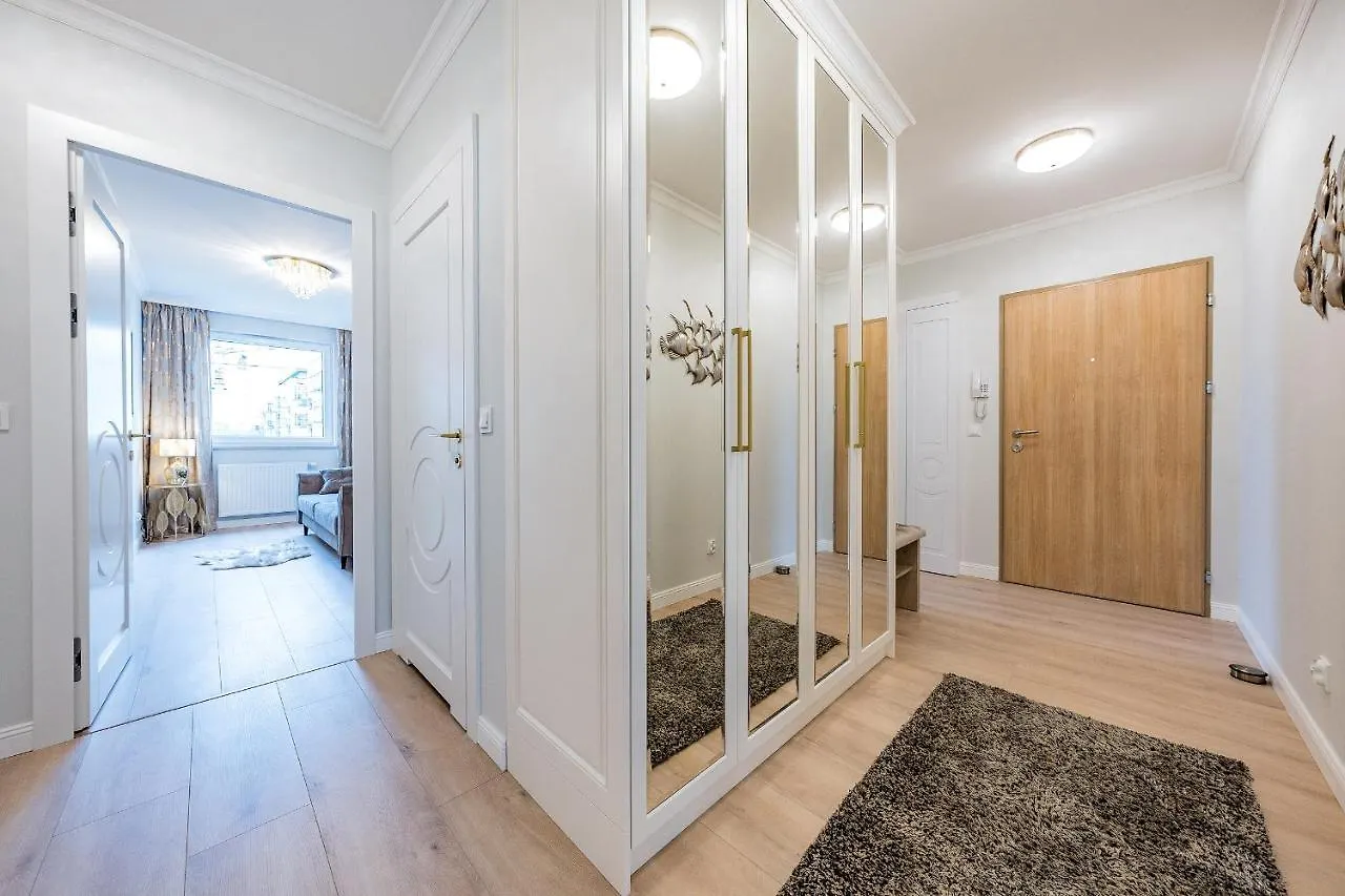 Apartament Nowa Letnica, Osiedle Latarnikow Gdansk Apartment Poland